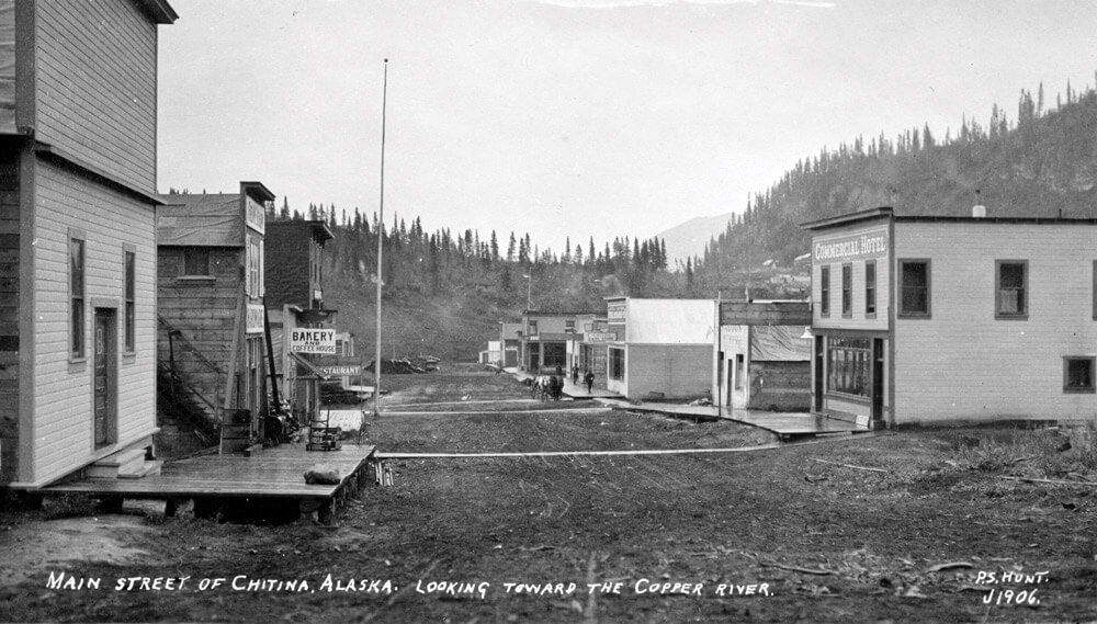 Black and white photo of Main Street of Chitina in 1906